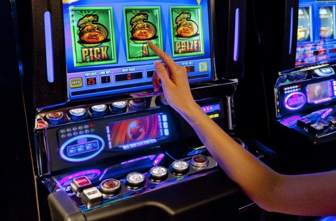 Интернет казино с предоставлением бонуса на первую ставку